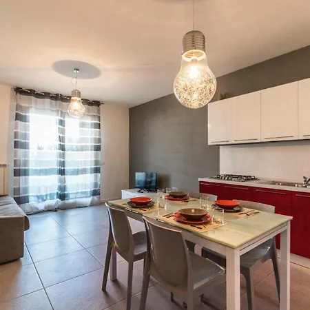 Tigli Apartment